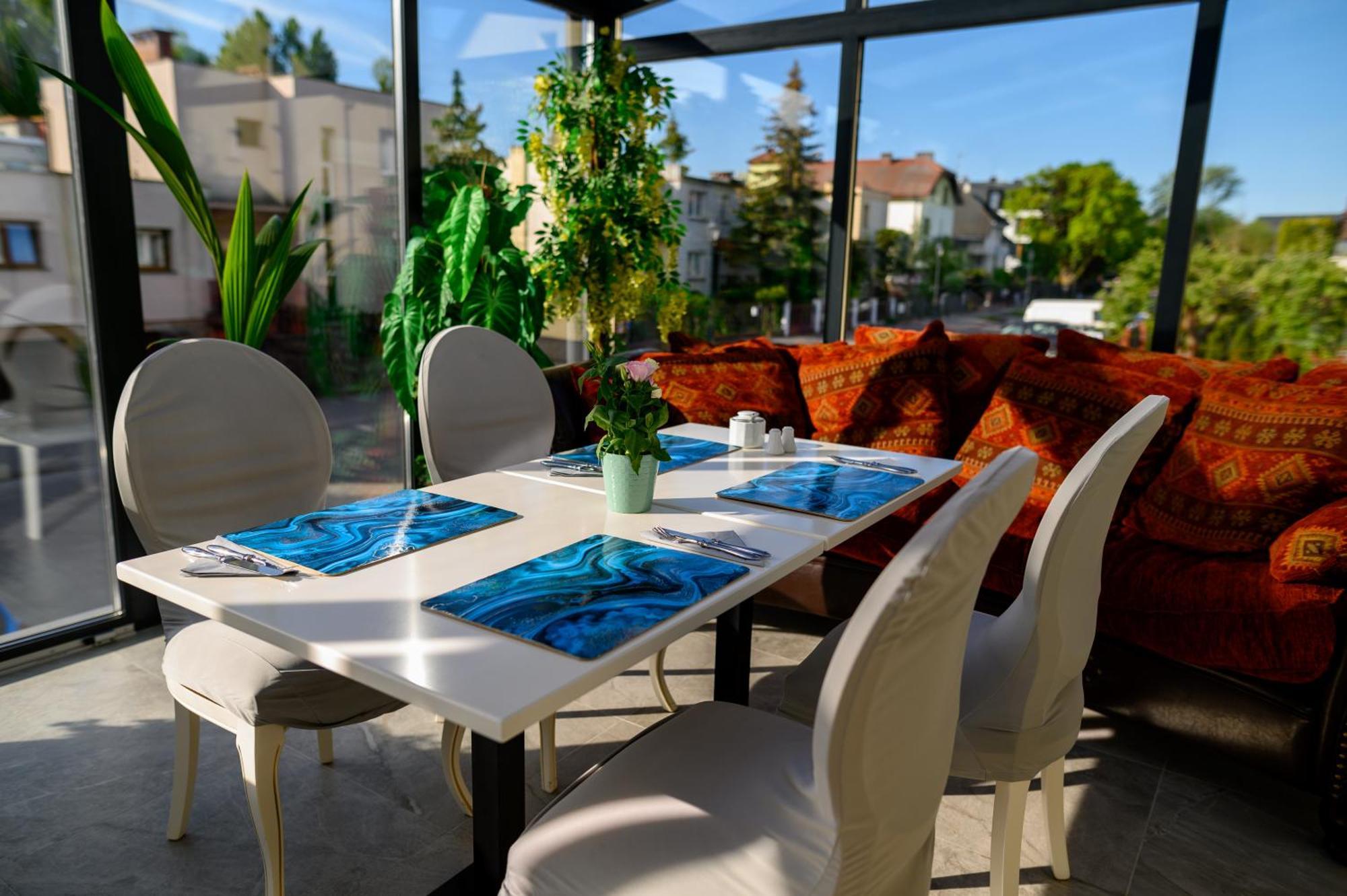 Moris Boutique Beach Hotel 格但斯克 外观 照片