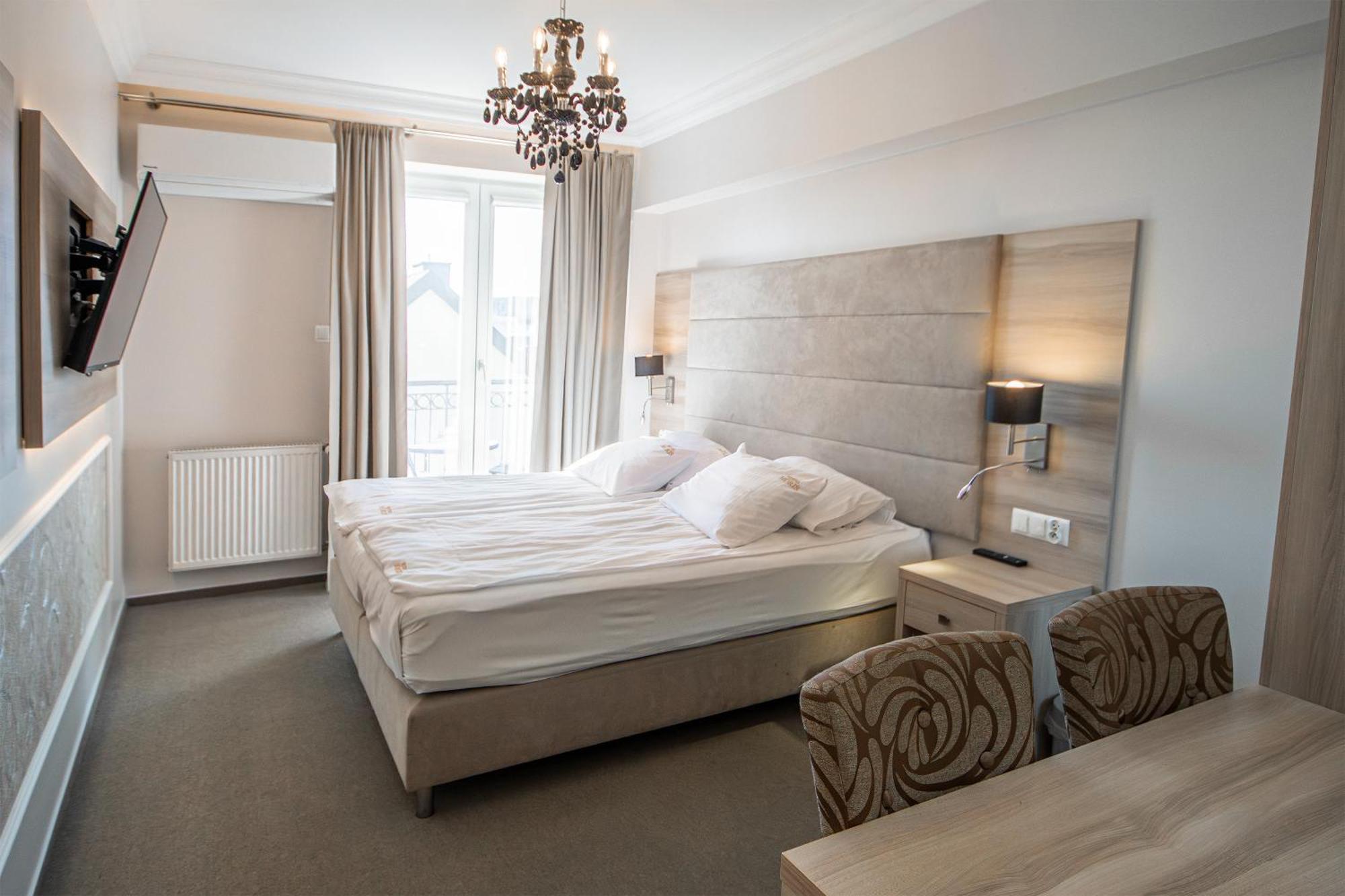 Moris Boutique Beach Hotel 格但斯克 外观 照片
